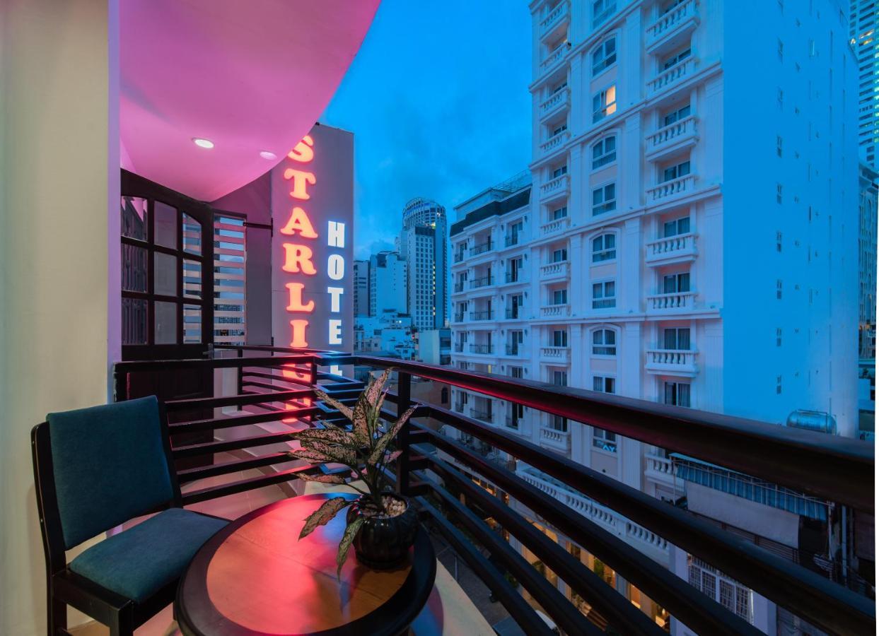 Starlight Nha Trang Hotel Bagian luar foto