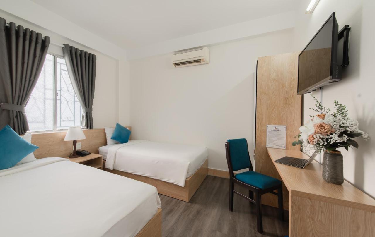 Starlight Nha Trang Hotel Bagian luar foto
