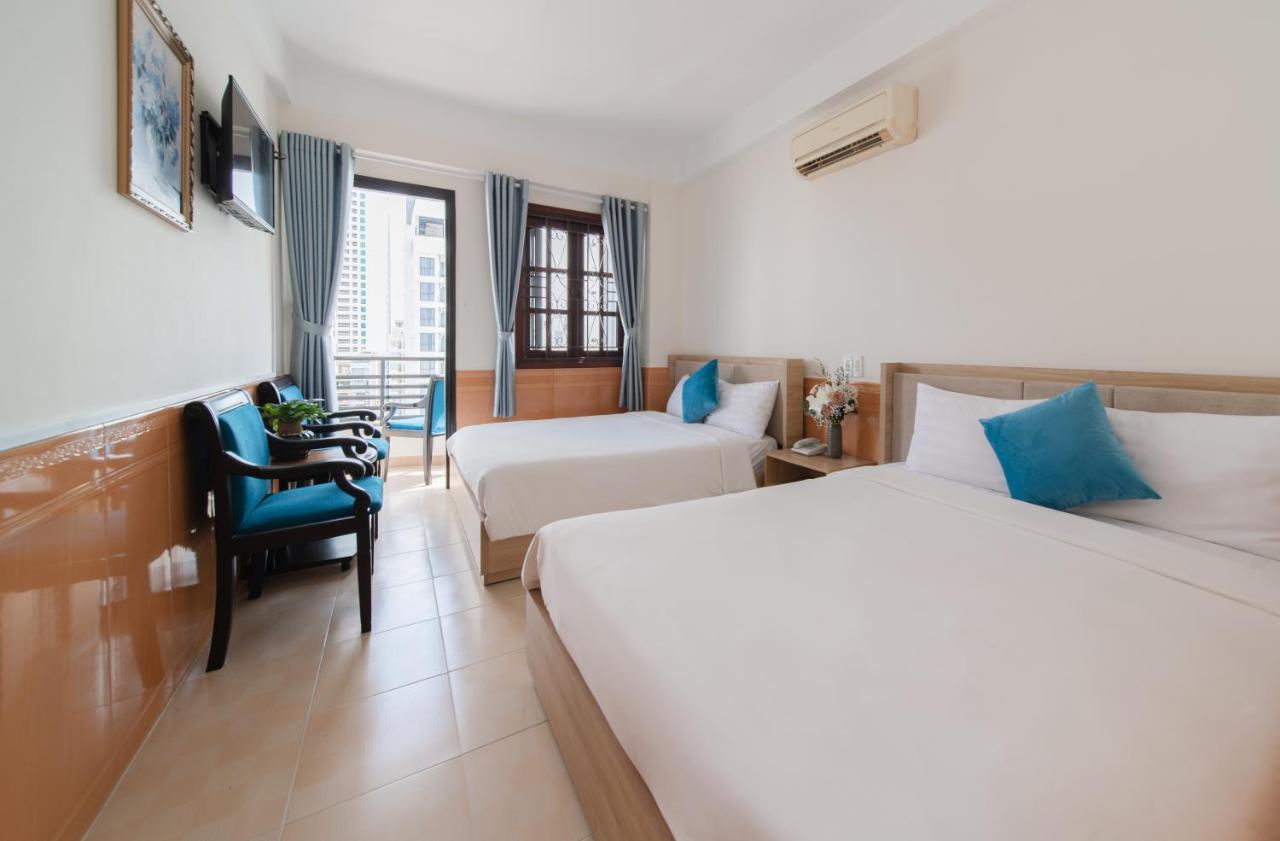 Starlight Nha Trang Hotel Bagian luar foto