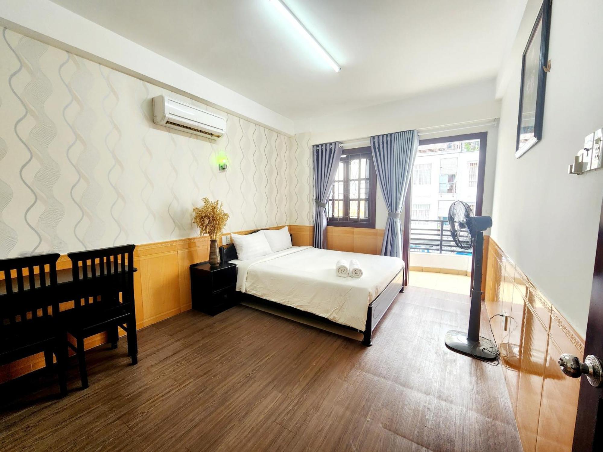 Starlight Nha Trang Hotel Bagian luar foto