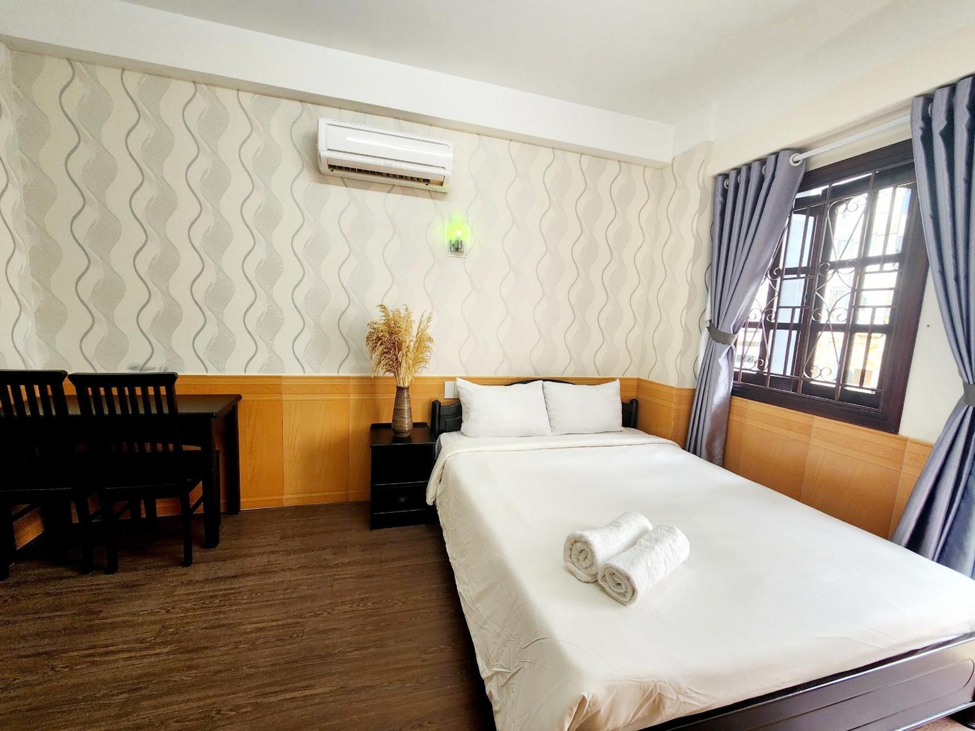 Starlight Nha Trang Hotel Bagian luar foto